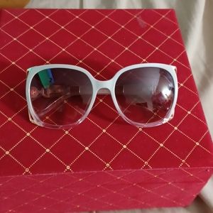 Jessica Simpson glasses